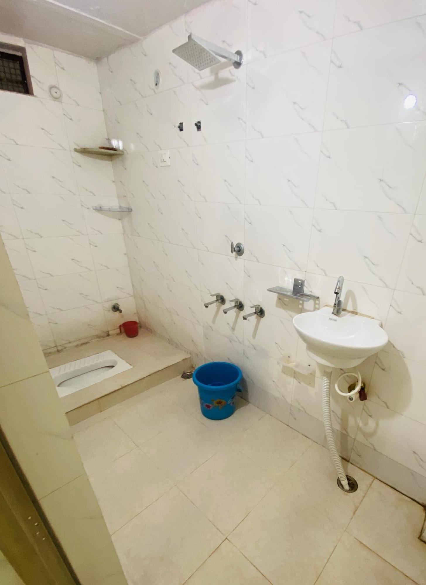 Nirupam Sadan Homestay Vrindāvan エクステリア 写真